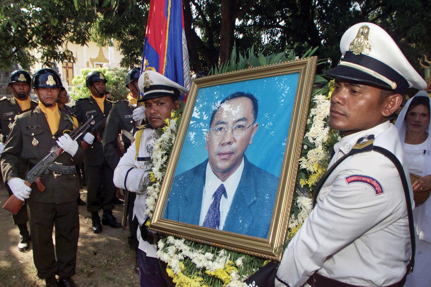Impunity Cambodia Sen\u0027s in Two Hun Decades | of HRW HRW of Cambodia in Two | Hun Impunity Sen\u0027s Decades